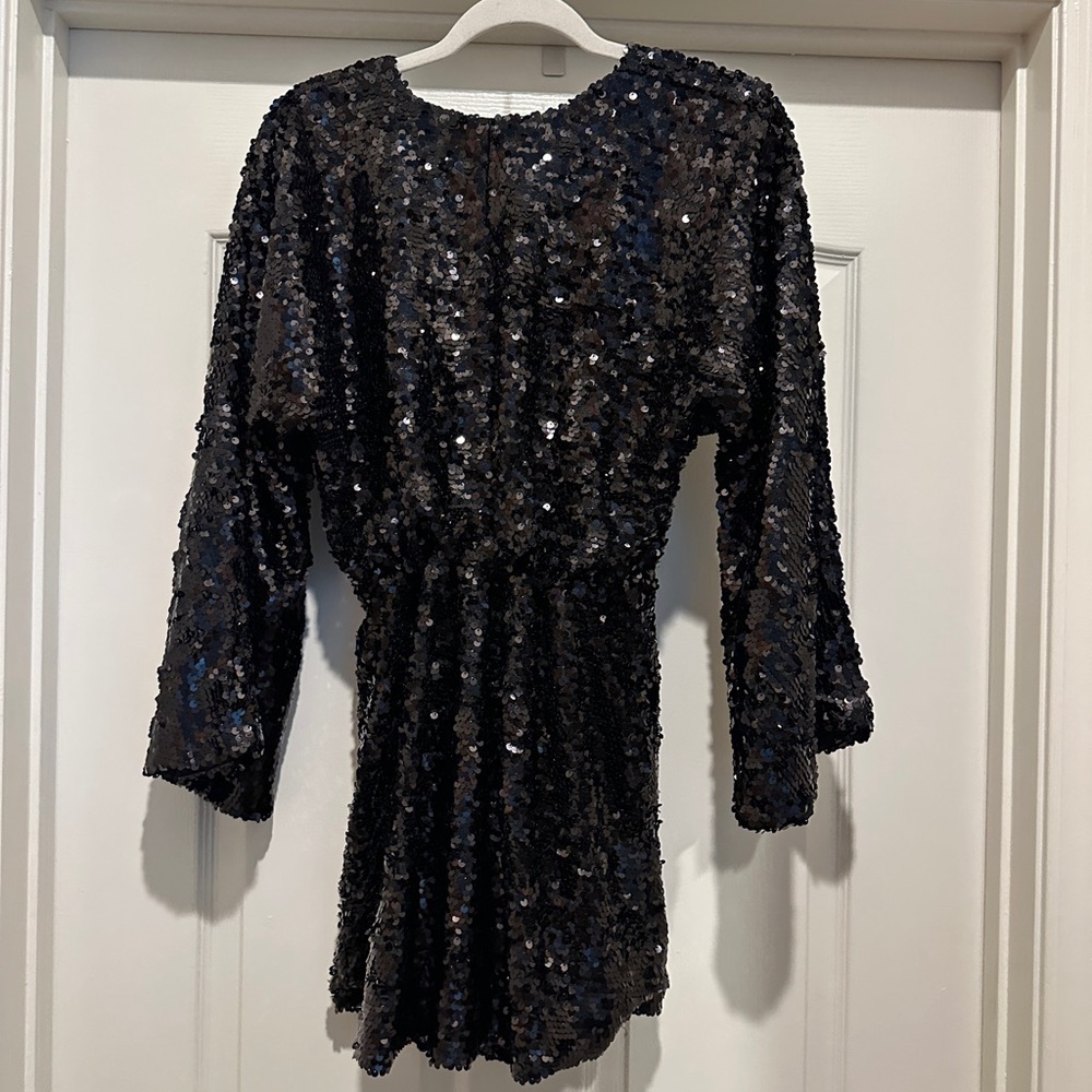 By Together Black Twist Front Sequin Long Sleeve Dress - Size Small - Picture 4 of 6